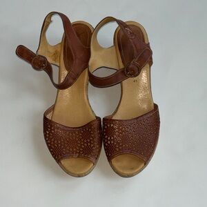 PIKOLINOS semi-open Leather Sandals in brandy brown (tan) wedge sz 41